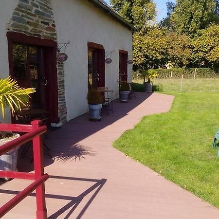 Bed and Breakfast La Malcotais Noyal-Chatillon-sur-Seich Екстер'єр фото